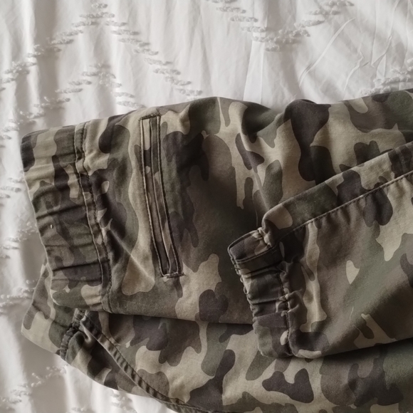 Pants - Picture 2 of 2